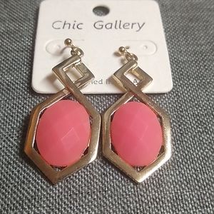 😻 3 For $15 Pink Lucite Gem Geometric Dangles